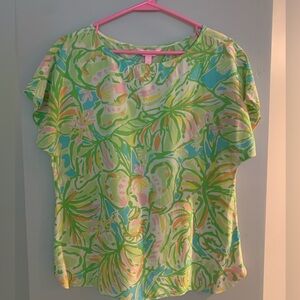 Lilly Pulitzer 100% Silk Green and Blue Tropical Short Sleeve Blouse